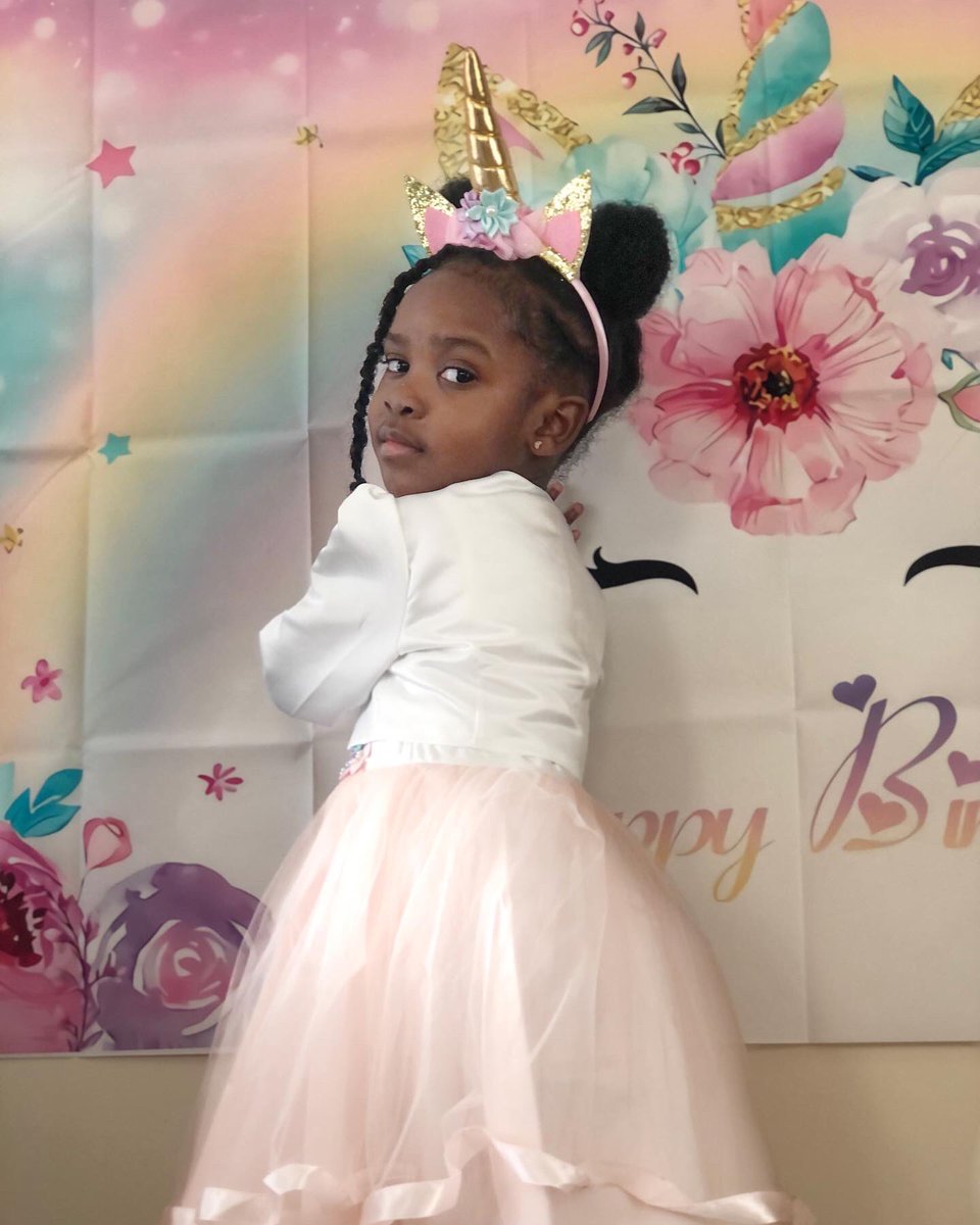nelly_nellz01's tweet image. It’s my baby’s 4th Birthday!!! I’m a mommy… to a whole 4 year old. Whew!! #IgSawItFirst