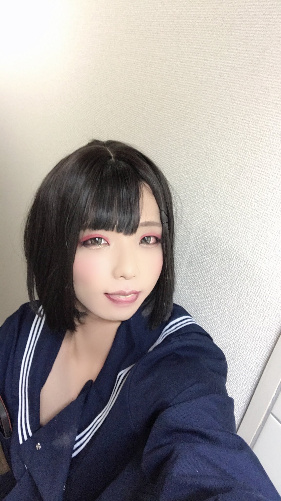 女装娘　キス  / X