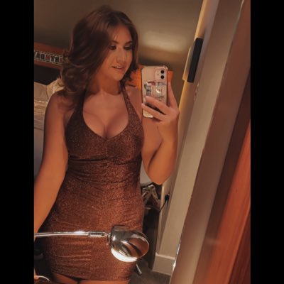 VickyyN's tweet photo. #NewProfilePic https://t.co/JeO2rHV5Ql