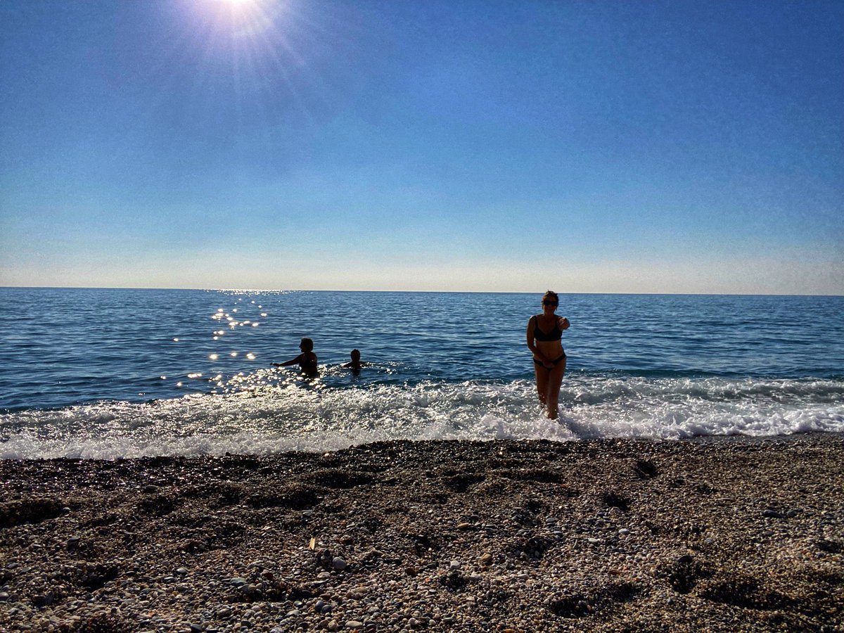 MuscariL's tweet photo. È bastato un attimo #finaleligure una mattina di gennaio #28gennaio @VisitFinale https://t.co/NWt3APDqDe