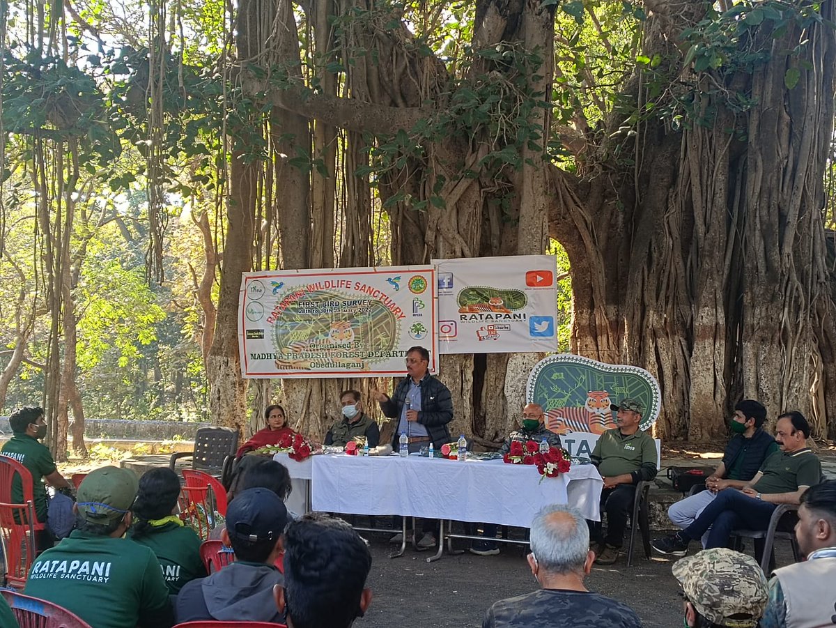 RatapaniWLS's tweet photo. Chief Guest Shri K Raman APCCF addressing the Participant #ratapani_First_Bird_Survey-2022 https://t.co/IyCHqEsiEc