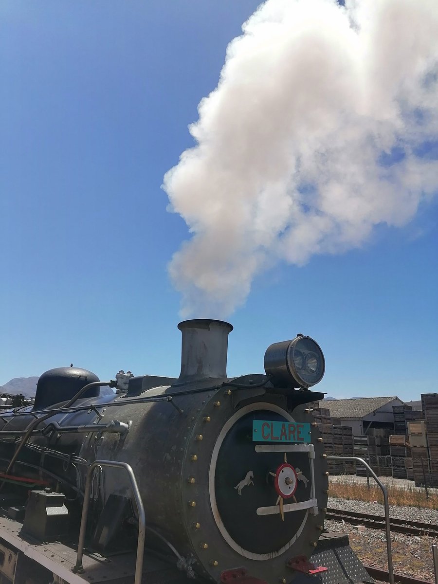 HERMANRAS3's tweet photo. SPENDING THE DAY WITH MY FAMILY AT ELGIN RAILWAY MARKET https://t.co/iXqr8Vhsm0