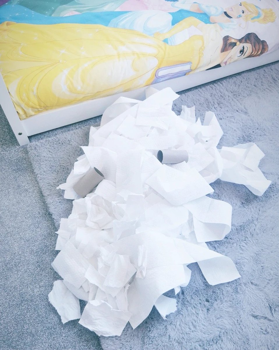 tashashafiyan's tweet photo. Me: "Harper what are you doing upstairs?"
Harper: "Nothing!"

In case anyone was wondering what parenting is like 👍🏻 https://t.co/BoaWB3U095