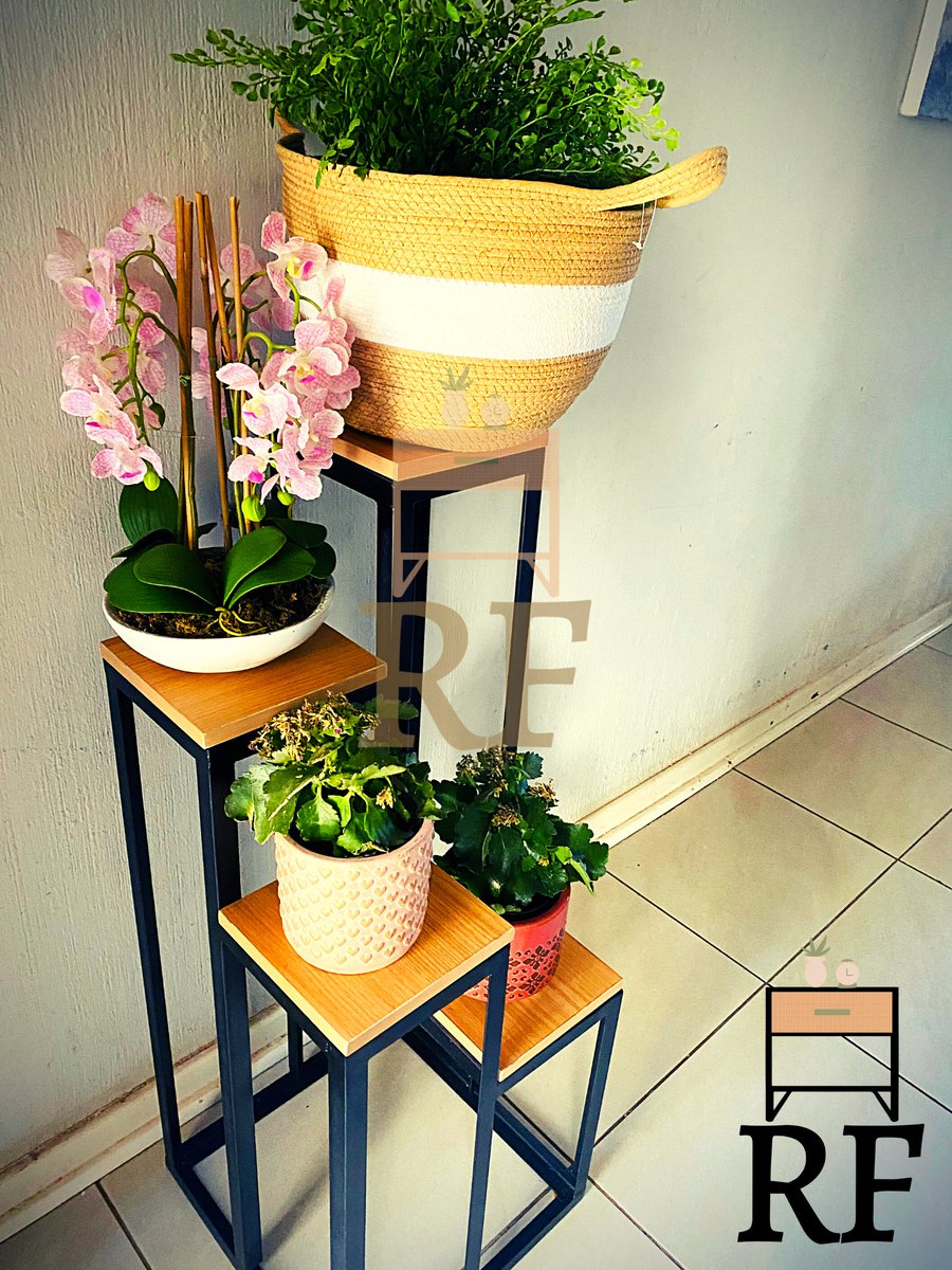 RusticFurnisher's tweet photo. We sell bespoke steel and wood furniture pieces. Follow this link to view our catalog on WhatsApp: https://t.co/7Yuh1sy16Q #RedMarketSunday #Rustic #rustichome https://t.co/UjsXVRWZI8