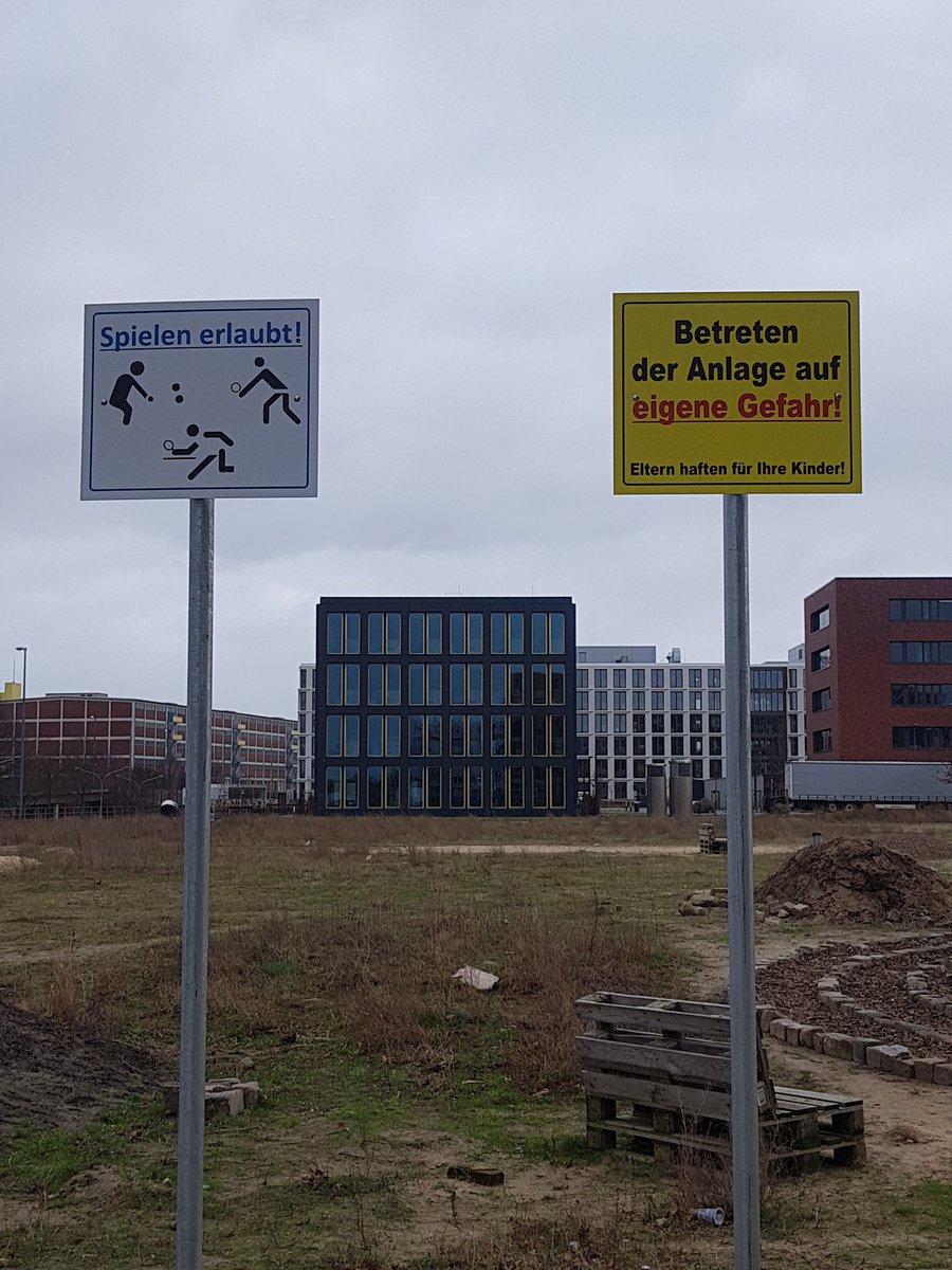 pherchristo1's tweet photo. 😊 Klar könnt ihr hier spielen...

😠 ... wenn ihr euch traut https://t.co/F8rRnU4Dxf