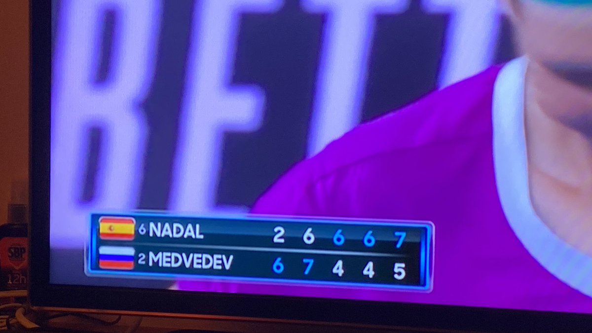 Rafael Nadal é campeão do Australian Open!

Espanhol saiu de dois sets abaixo contra Medvedev, não deixou de acreditar e acaba de conquistar segundo título na Austrália desde 2009.

21º título de Grand Slam de Rafa - passando Federer e Djokovic!!!

#AustralianOpenNaESPN #AusOpen