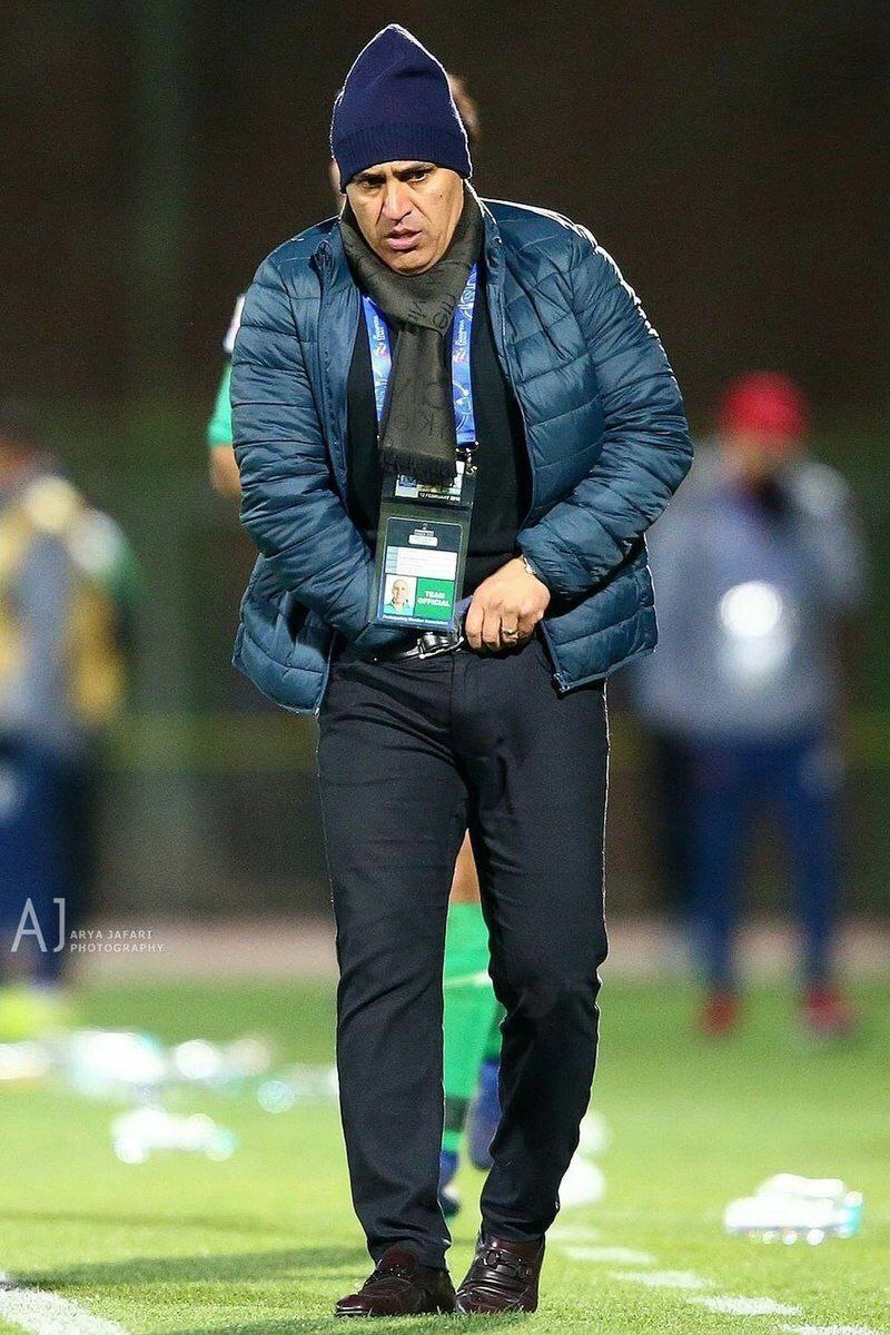 AbbasParsa5's tweet photo. @MaxiEliano طبق توافقات انجام شده علیرضا منصوریان برای "بیرون آوردن مجلس و سپردن آن به دست هواداران پیروزی" راهی این باشگاه شد. https://t.co/l6PNrftCOd
