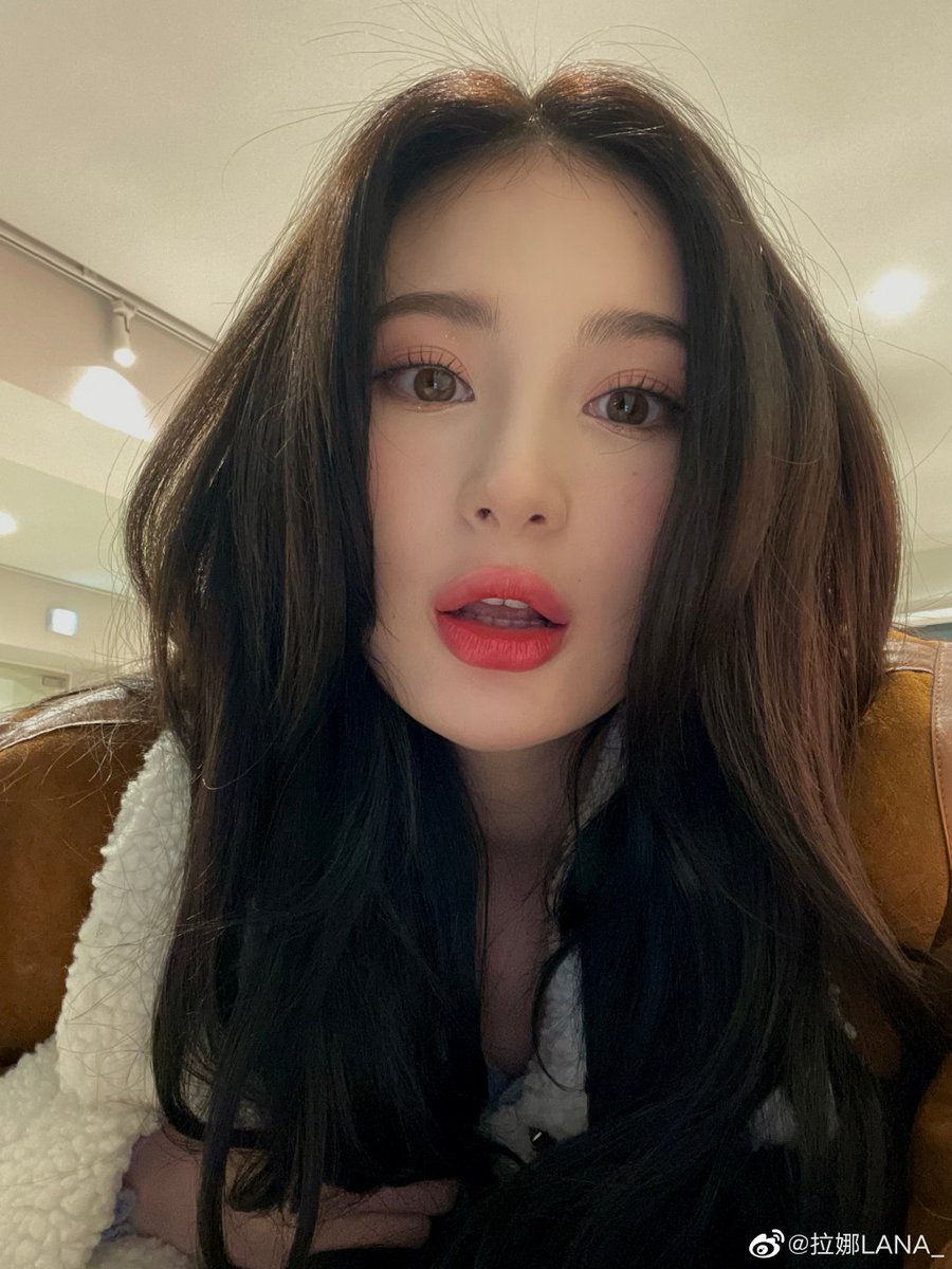 Emma28713763's tweet photo. #拉娜 #alldaylanahami #lanakpop #lana #KPOP #Cpop #юдинасветлана #luminous https://t.co/DqzIDy2etp