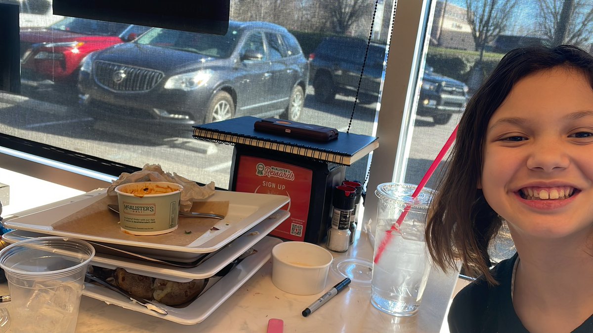 Gresham Hill tweet media