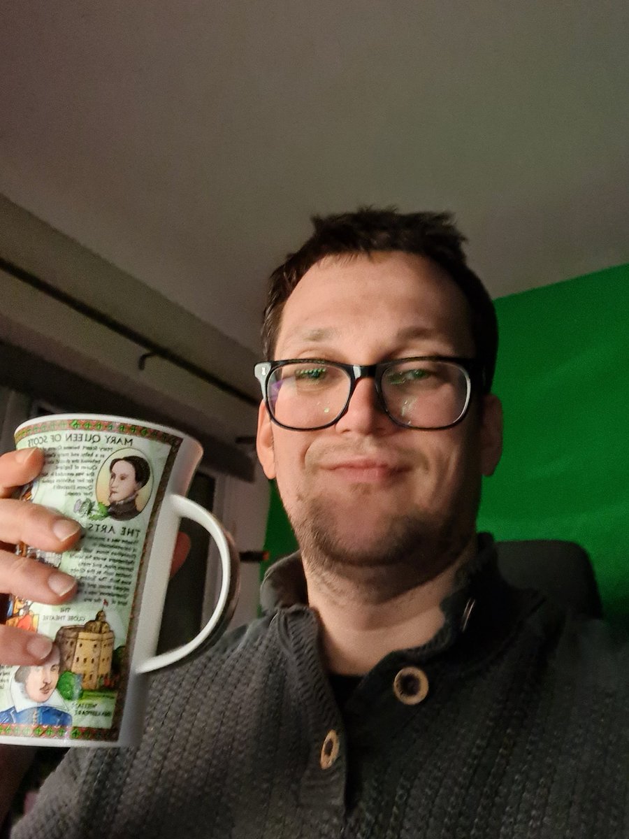 BinaryCoder's tweet image. Whats the first thing you do after long weekd of making games in the #gamejam? Bath.... Cheers 🤣🤣🤣🤣