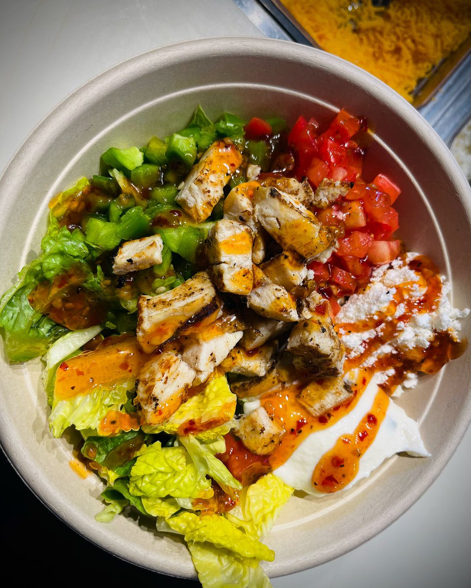 Warm up after the storm with one of our aweome rice bowls! Order one of our Creation Nation bowls or customize your own creation with any of our proteins and sauces. 🍚🥗🌯#pitapit #ricebowl #pita #creationnation