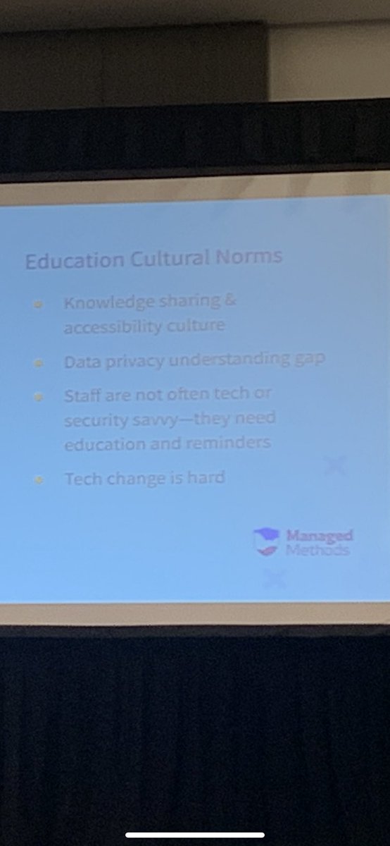 8Amber8's tweet image. #techchangeishard 
😂👏🏻😂👏🏻😂 #tetl2022