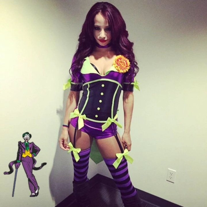 yvonne (@PHOTOYV0NIC) on Twitter photo 2022-01-30 19:36:53 sasha banks, the...