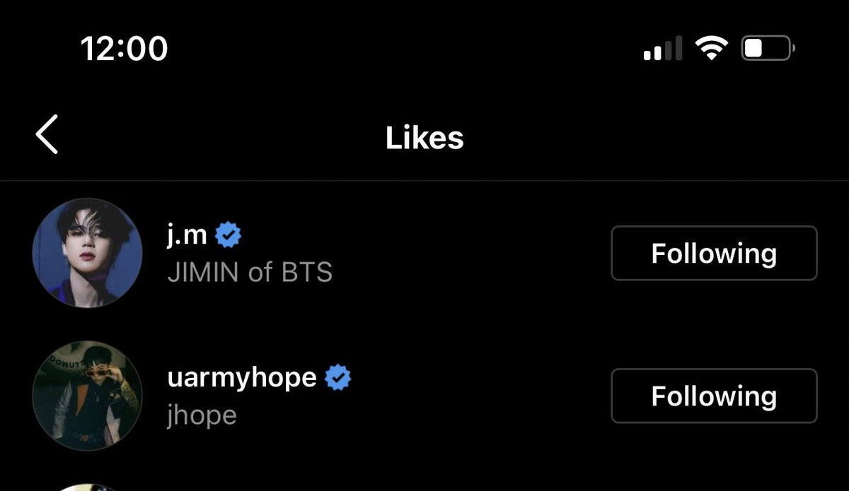 AmandayaAV's tweet photo. @BTS_Twt #Jimin #Park_Jimin

Jimin like Yoongi's Post on Instagram ✨
Wooo hooo He is back💜🐥<3 https://t.co/ijKWb6Jy4d