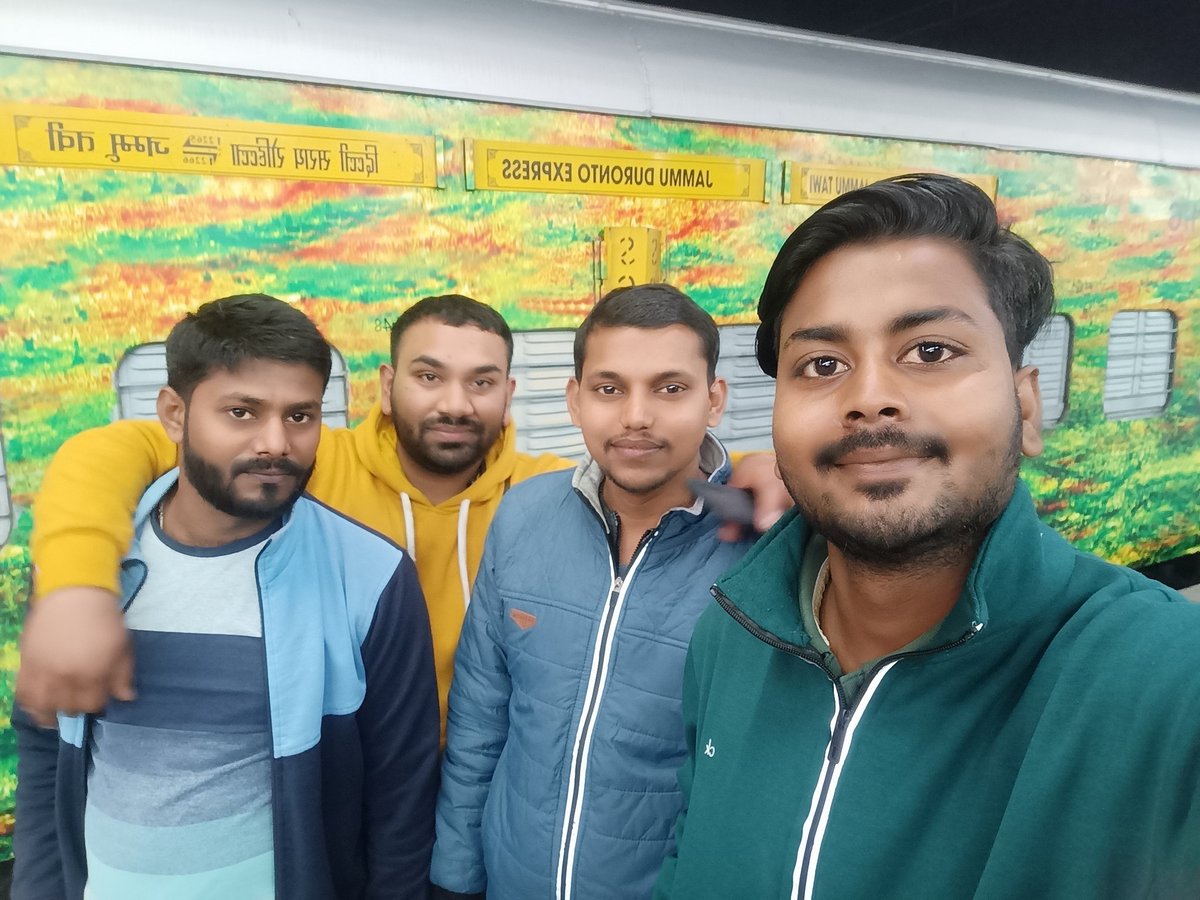 SumitSh12215992's tweet photo. Mata ne bulaya hai https://t.co/ZlU3lSqXaF