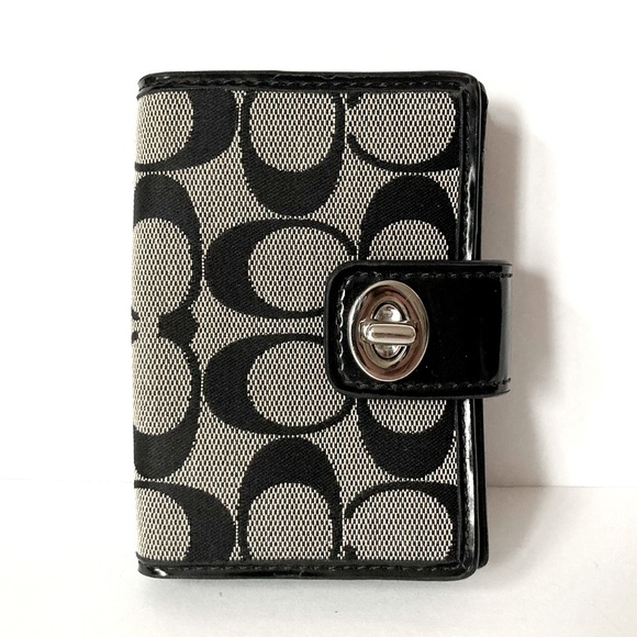 CandyMidvale's tweet image. So good I had to share! Check out all the items I'm loving on @Poshmarkapp #poshmark #fashion #style #shopmycloset #spell #louisvuitton #coach: posh.mk/I42vsIp5enb