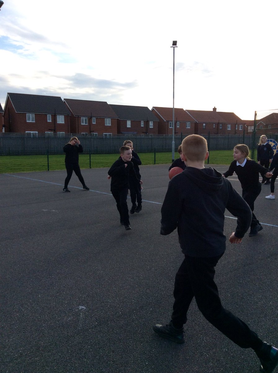 St Nicholas CE Primary Academy Saints tweet media