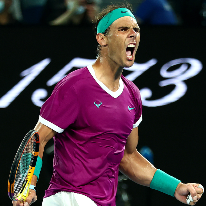 ▶️Cuando digáis «no puedo más»
▶️Cuando penséis «voy a suspender»
▶️Cuando oigáis «no lo conseguirás»
▶️Cuando no os respondan las fuerzas
▶️Cuando no crean en vosotros
▶️Cuando sintáis cerca la derrota
▶️Cuando creáis que es imposible

Entonces, pensad en él.

#RafaelNadal