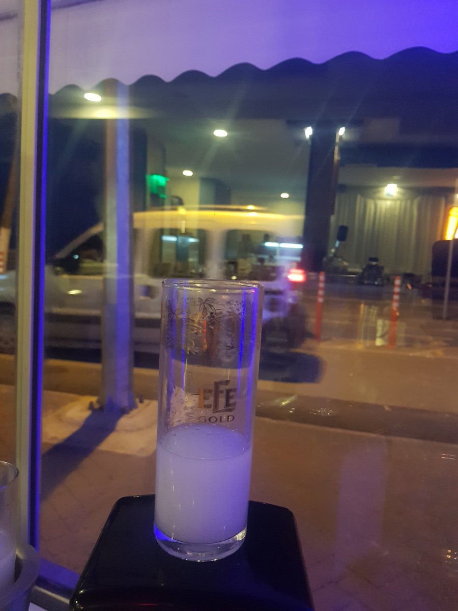 bahar33brk's tweet photo. Vur kadehi usta.... https://t.co/f4tUsUIDjY