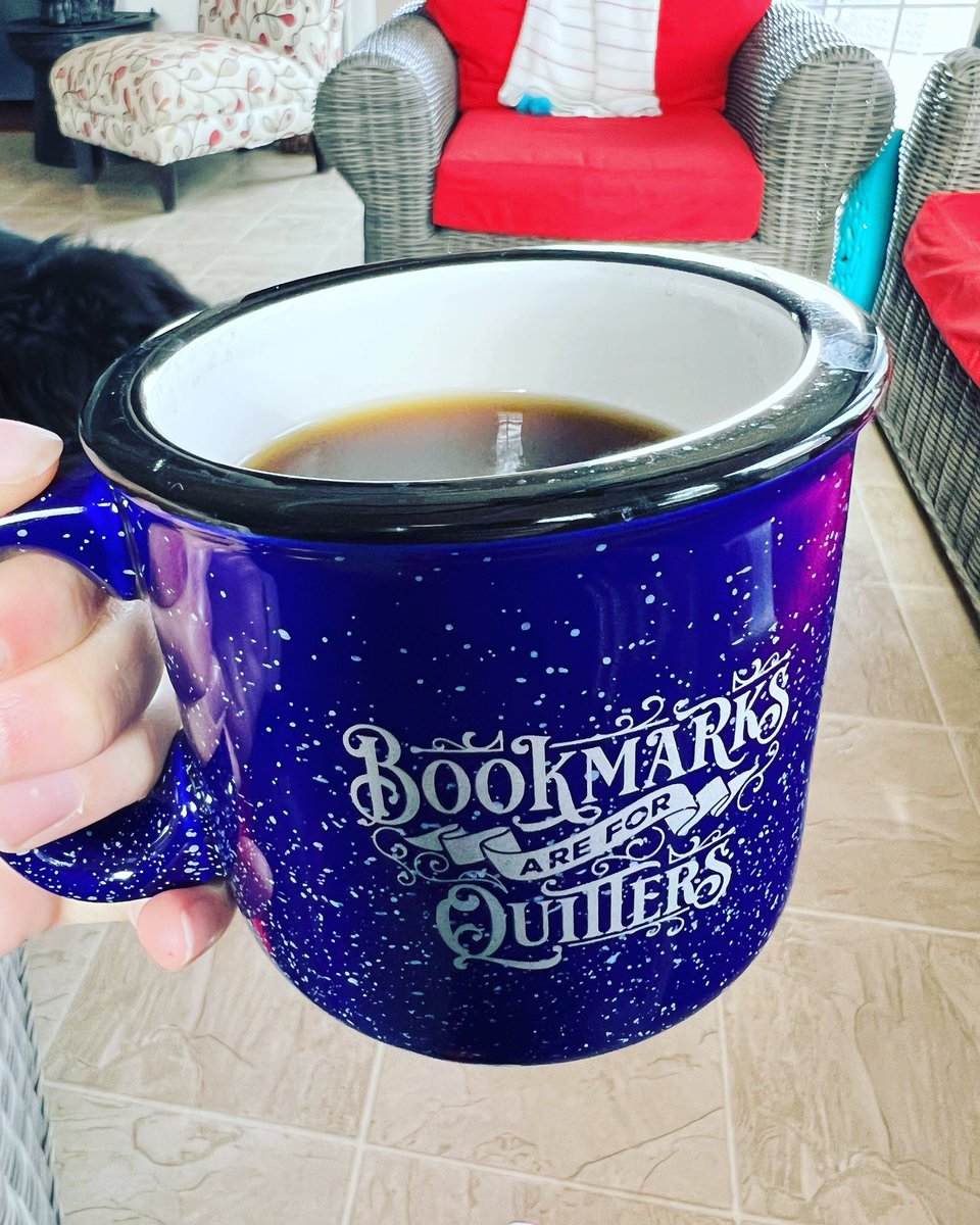 ElizaKnight's tweet photo. Morning vibes! I plan to #read all day!! Bliss!
#reading #readersrule #coffee #bookmarksareforquitters #bookcommunity #books #writerslife https://t.co/942OBxXqHL