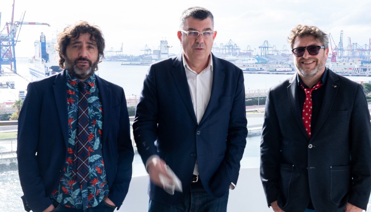 Volem mostrar el vaixell de <a href="/Balearia/">Baleària</a> 🛳, ja que estem, promocionem l'entrevista amb <a href="/enricmorera/">Enric Morera</a> .🎙

Punxa a l'enllaç i escolta-la ja!!⬇️
linktr.ee/ensom3