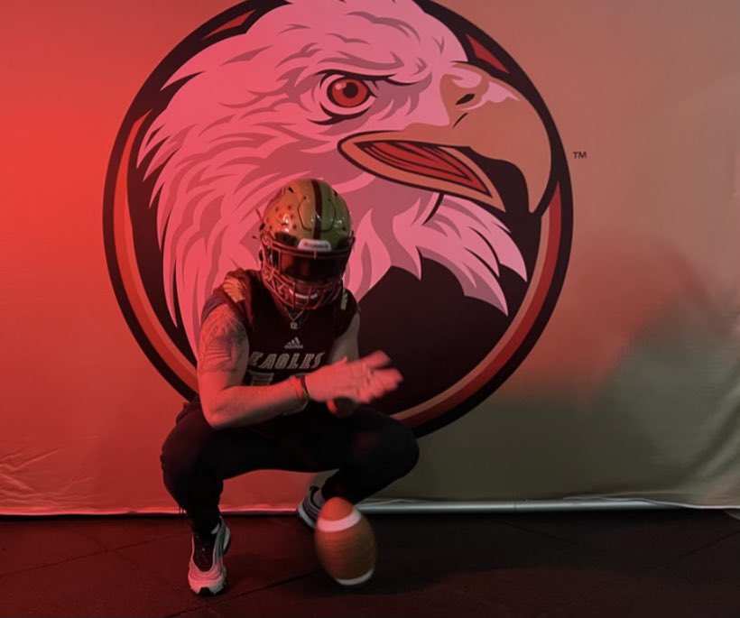 KalebSnyderLL12's tweet photo. Had a great visit at Bridgewater College! Thank you to @CoachJwill_ and @CoachLemn for having me! https://t.co/NN43nKg7Gm
