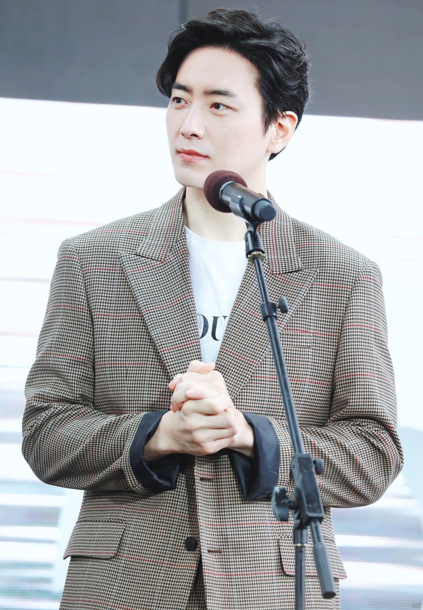 10. 기억에 남는 대사 야구소녀 코멘터리에서 마지막쯤에 한 말.ᐟ.ᐟ 야구소녀 코멘터리를 보면 내가 한 생각이 더 정확한 문장으로 들리는 걸...