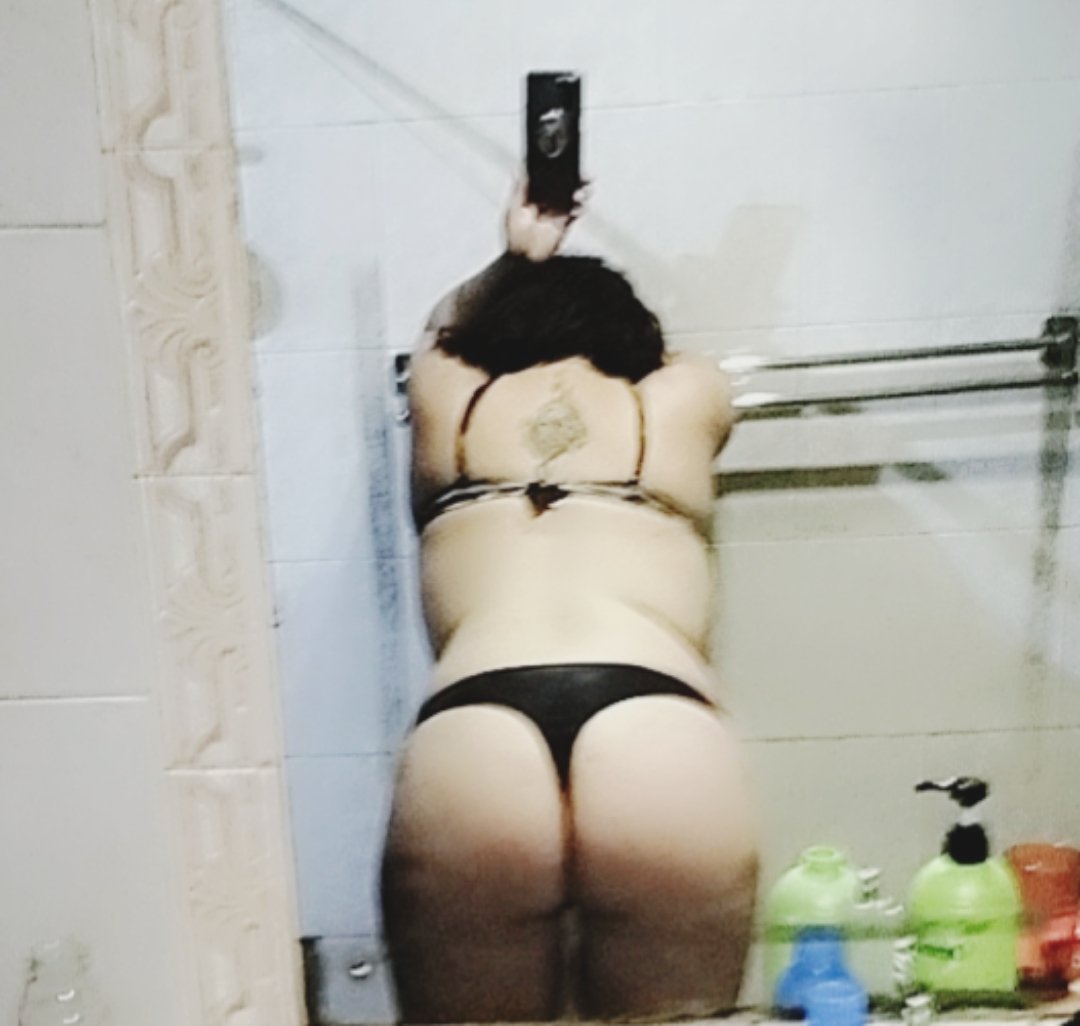 FunTesters's tweet image. *Loving to keep hubby instrested#eatmyass#
