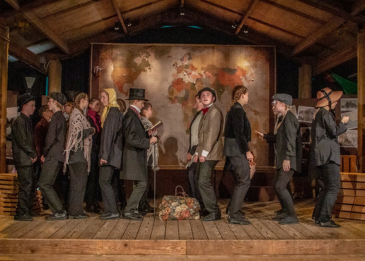 We've been so busy with workshops over the last couple of weeks that we've been a bit slack with our 40 yrs/ 
 40 photos!  Here's #30. Our 2019 production of 'Around The World In 80 Days'. An early rehearsal and the same scene from the dress.  

Photo credit - Gillian Denny