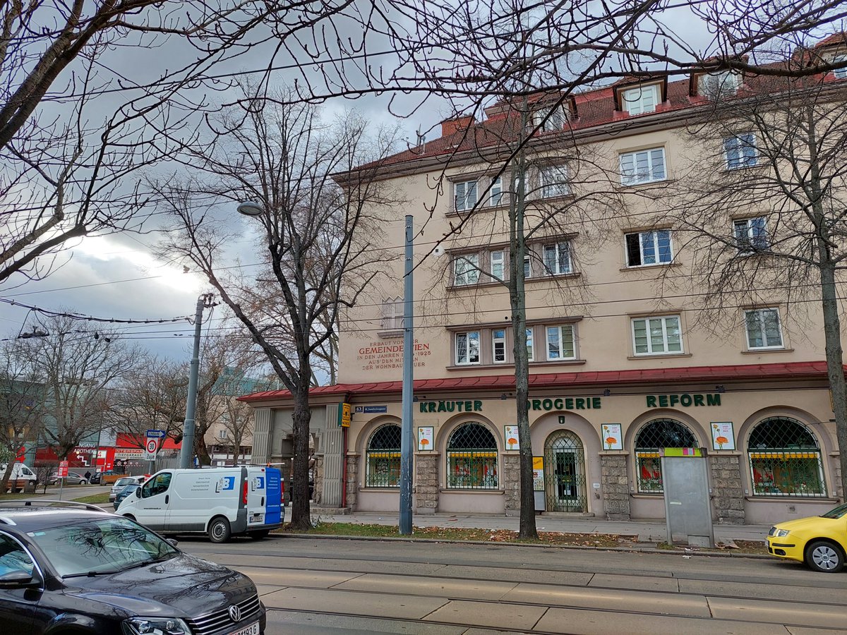 #Stadtspaziergang durch #Wien #Hernals und #Ottakring. Vielen Dank fürs Mitgehen. Start #Jörgerstraße über #Kalvarienberg zum #Kongresspark. #Wienliebe