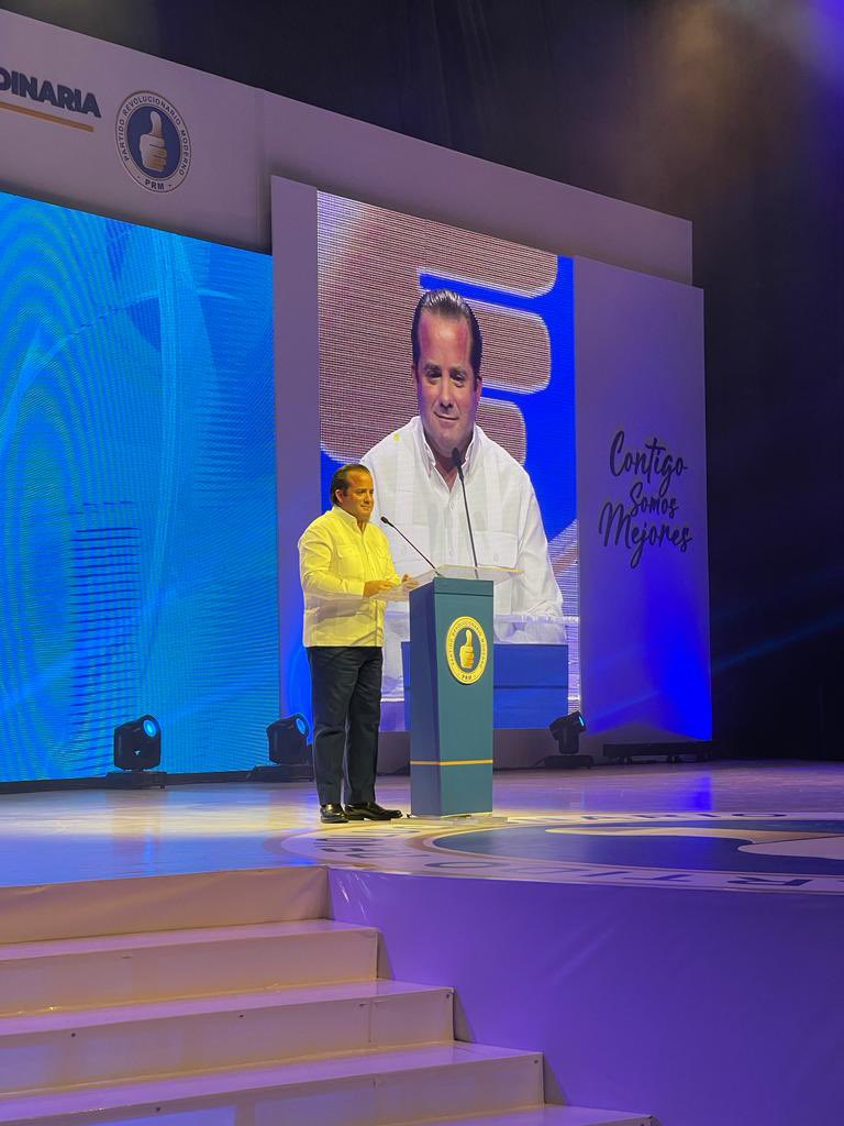 Inspiradoras palabras de nuestro presidente del partido <a href="/PRM_Oficial/">PRM</a> <a href="/JosePaliza/">Jose Paliza</a> ¡UNIDOS somos más fuertes!. 

#AsambleaPRM
#ContigoSomosMejores