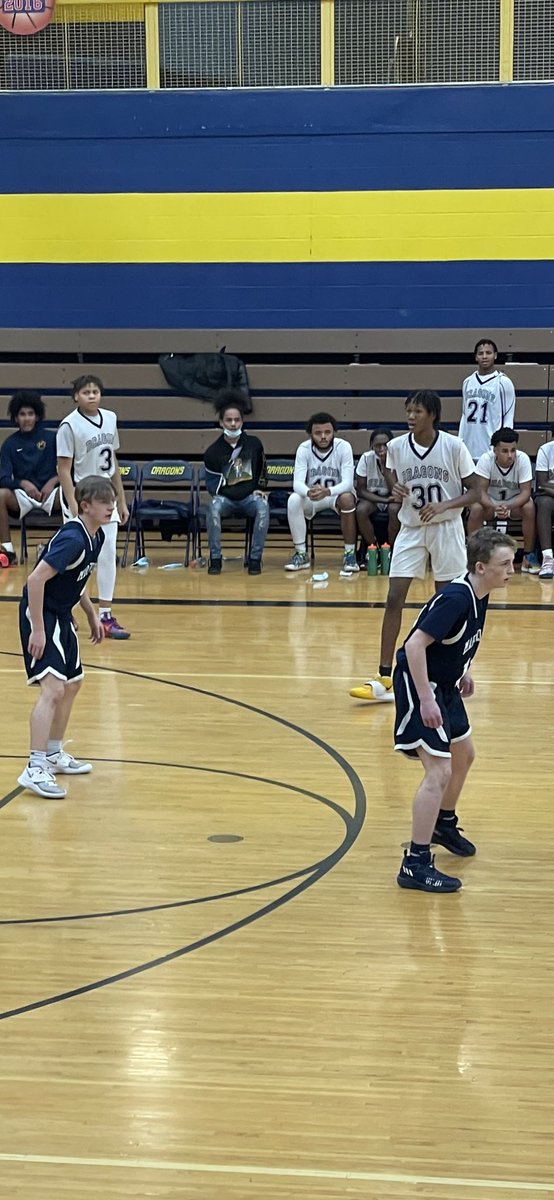 gregbadley's tweet photo. Badley boys playing “D” together for the first time on the court during a JV game. https://t.co/abapU07ev4