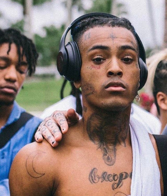 wrld_mag's tweet photo. 🚨 "Vice City" d’XXXTENTACION a démarré à la 26e position du Top Spotify US avec 527 000 streams en 24h ! 

Le morceau est sorti il y a 8 ans sur SoundCloud 🤯 https://t.co/aNi5iI1l75
