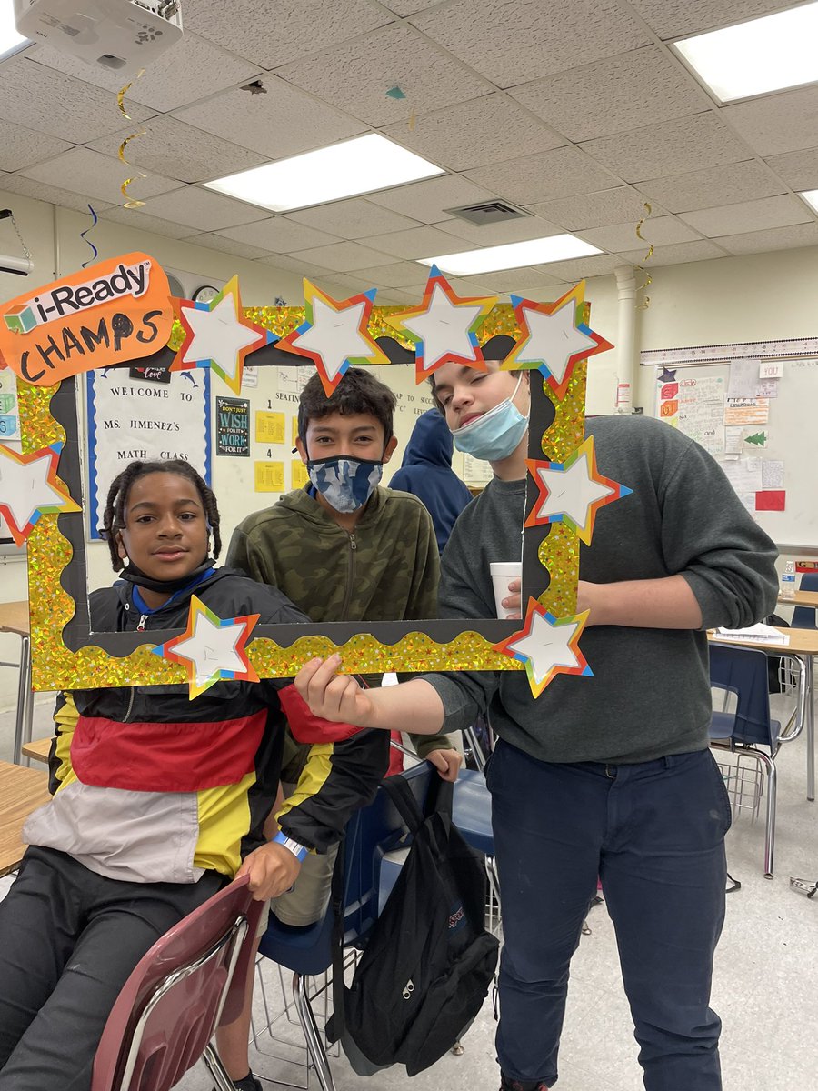 ImandraJ's tweet photo. Congrats to my 1st period class for filling up their cup with passed iReady lessons ! ✅ Keep up the great work !🎉🏆📔✏️📐❤️@RedlandRoyals @iReadymdcps @MonicaSMDCPS https://t.co/sHAPKV9TUX