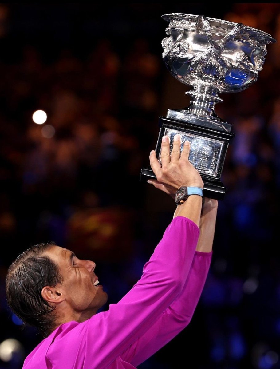 Vijaythinks18's tweet photo. What an athlete!!
After being 2 sets down..!!
G.O.A.T 🐐
#RafaelNadal #AO2022  @RafaelNadal https://t.co/vwq0n30zpB