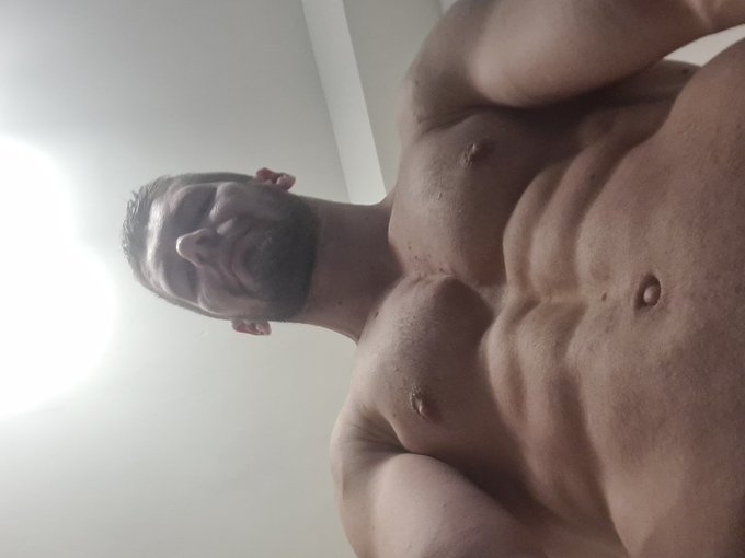 Voil&agrave; un bon week-end de fini   Et toi qu as tu fais de ton week-end https://t.co/L9p11kwXY3