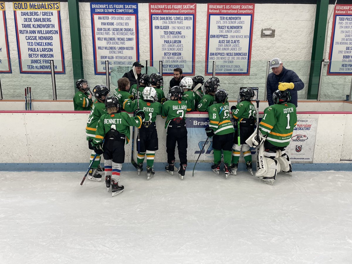 QuinnsCup's tweet photo. Day 2 of https://t.co/nBYu3wOe9I is underway!!  All proceeds benefit @myocarditisfndn 

Come see us at the Mar @BraemarArena 
❤️☘️❤️☘️❤️☘️ https://t.co/MJisCw8Cin