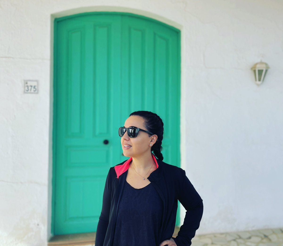 🎶Y descubres lo que eres. Y te vuelves luminosa, tienes la luz que prefieres: ser el verso que la prosa… 🎶

#SuperPoderes @esfunambulista