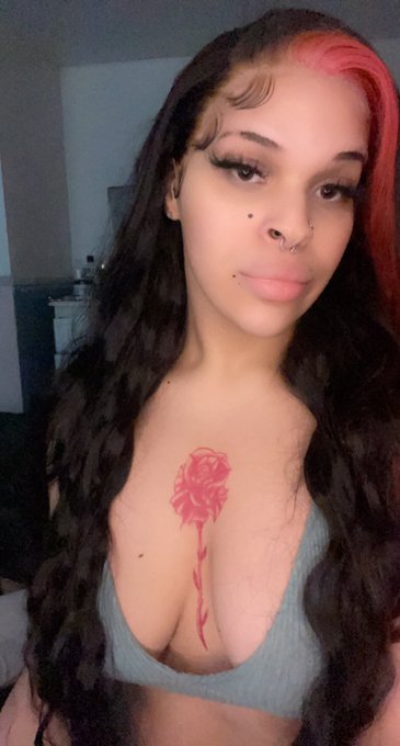 🌹 https://t.co/RAj5bMYQxu<a href="/tag/lgbt"class="tags"><span>#lgbt</span></a><a href="/tag/bbw"class="tags"><span>#bbw</span></a><a href="/tag/trans"class="tags"><span>#trans</span></a>