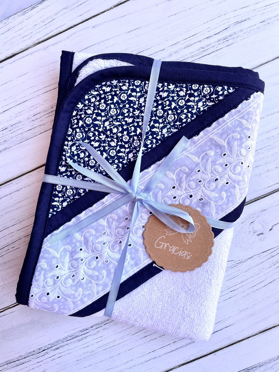 nathyayala's tweet photo. Acá enamorada de la nueva presentación y #LineaExclusiva de @caia_baby 🤍💙 súper cute!! 😻
@caia_baby @caia_baby en IG!
Desde el 01/02 en baby bam (Avda. San Martín 1861 c/ Dr. Carlos Abdala, Asunción)
Vamos creciendo!! 💪🏻 🙌🏻 https://t.co/iPe6gMuJcE
