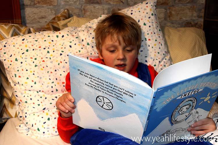 Children’s #BookReview :  The Little Person Inside by <a href="/talansp/">Talan Skeels-Piggins PLY</a> and Illustrated by <a href="/nischnasch/">nischnasch</a> - Visit #blog to #read more:

👉yeahlifestyle.com/childrens-book…👈[ad-gifted]

#books #readinglist #ReadingforPleasure #uk #bloggers #influencers #kidsbooks #childrensbook #ukbloggers #BookBoost