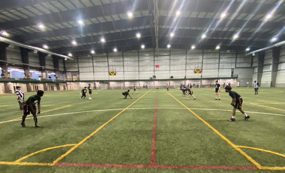 VMCTrojansFball's tweet photo. With r SRs receiving their ANAVETS Rings this wk, &amp; our 4 tms of Gr 9-11s starting play in the @PITFOOTBALL league, the transition to the 2022 Season is underway!
Team workouts &amp; Spring Camp is just around the corner
Virtus et Honor
@icvmcwpg
@The_WHSFL
@chatfootball
@fbmanitoba https://t.co/P9c6d7WV1X