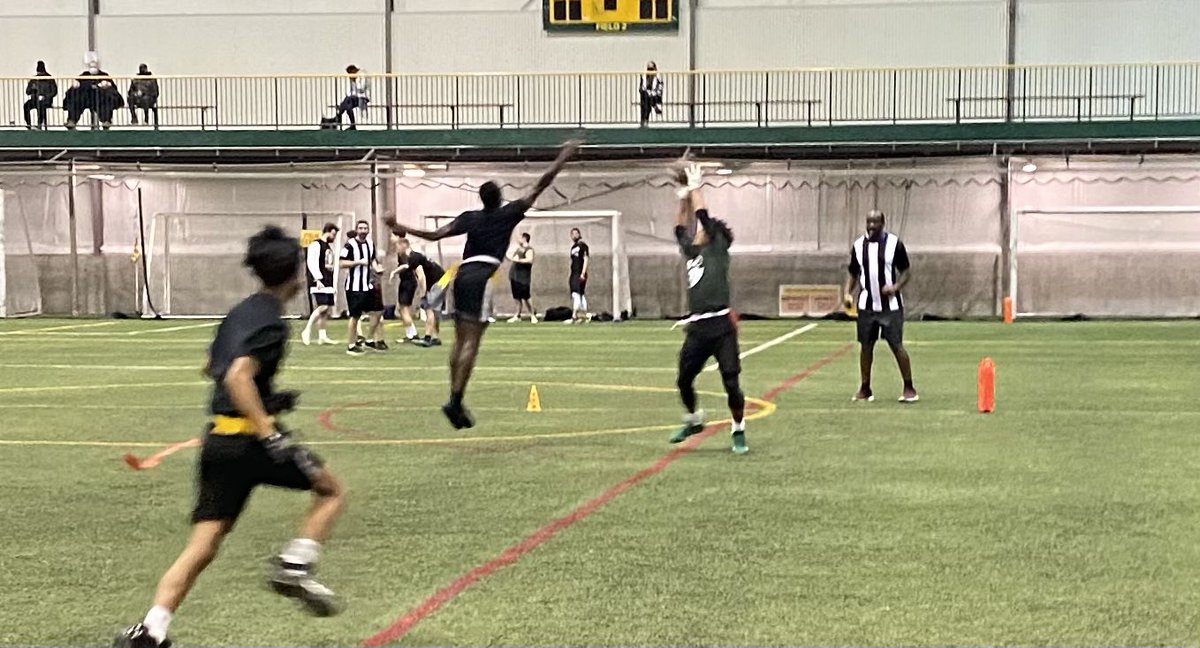 VMCTrojansFball's tweet photo. With r SRs receiving their ANAVETS Rings this wk, &amp; our 4 tms of Gr 9-11s starting play in the @PITFOOTBALL league, the transition to the 2022 Season is underway!
Team workouts &amp; Spring Camp is just around the corner
Virtus et Honor
@icvmcwpg
@The_WHSFL
@chatfootball
@fbmanitoba https://t.co/P9c6d7WV1X