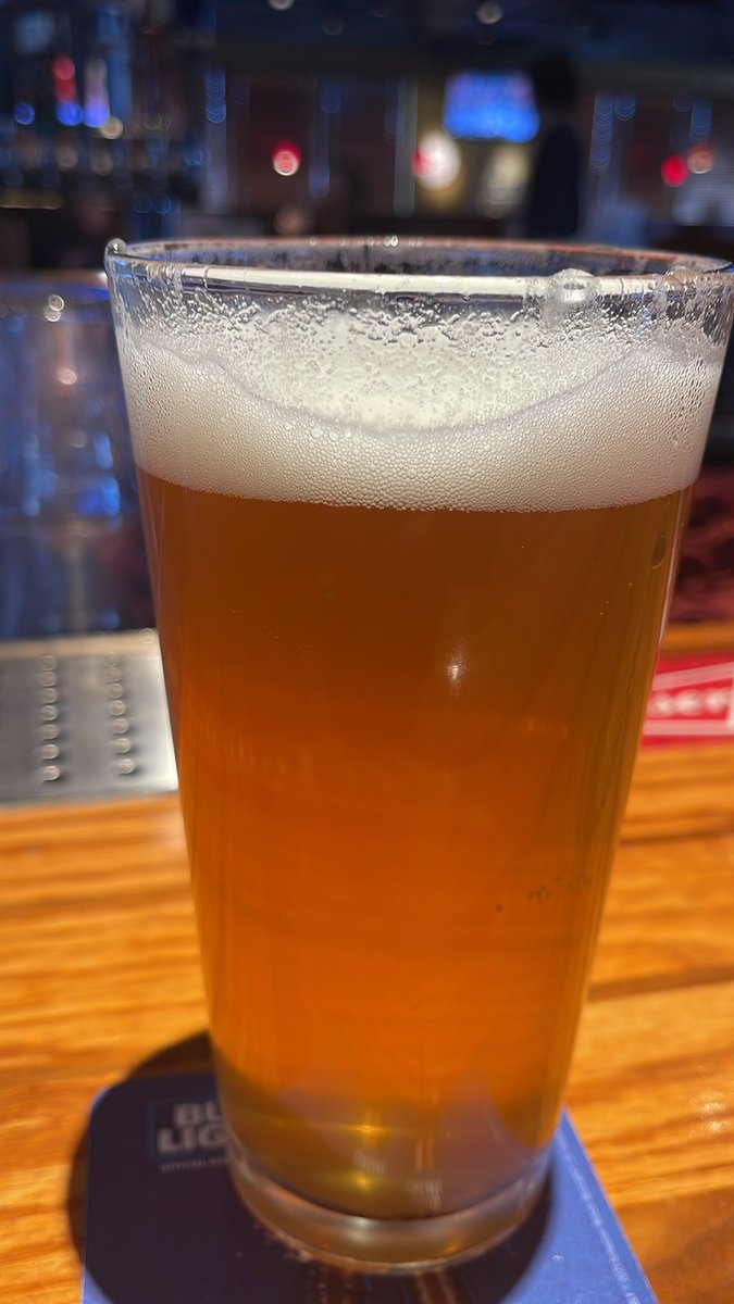 bryandwvu's tweet photo. Always good to have some WV beer by Greenbrier Valley Brewing Company. #DevilAnseIPA https://t.co/RmHPgT1vLH