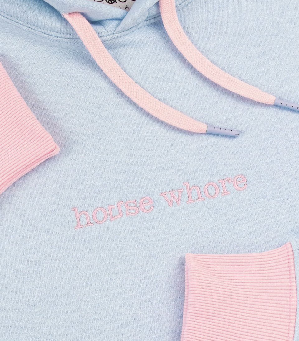 peacemafiashop's tweet photo. “𝐡𝐨𝐮𝐬𝐞 𝐰𝐡𝐨𝐫𝐞“ ♫ cropped hoodies in cotton candy blue &amp; green — available on https://t.co/Kr5ZrBcOe2 https://t.co/UVHslaNIQm