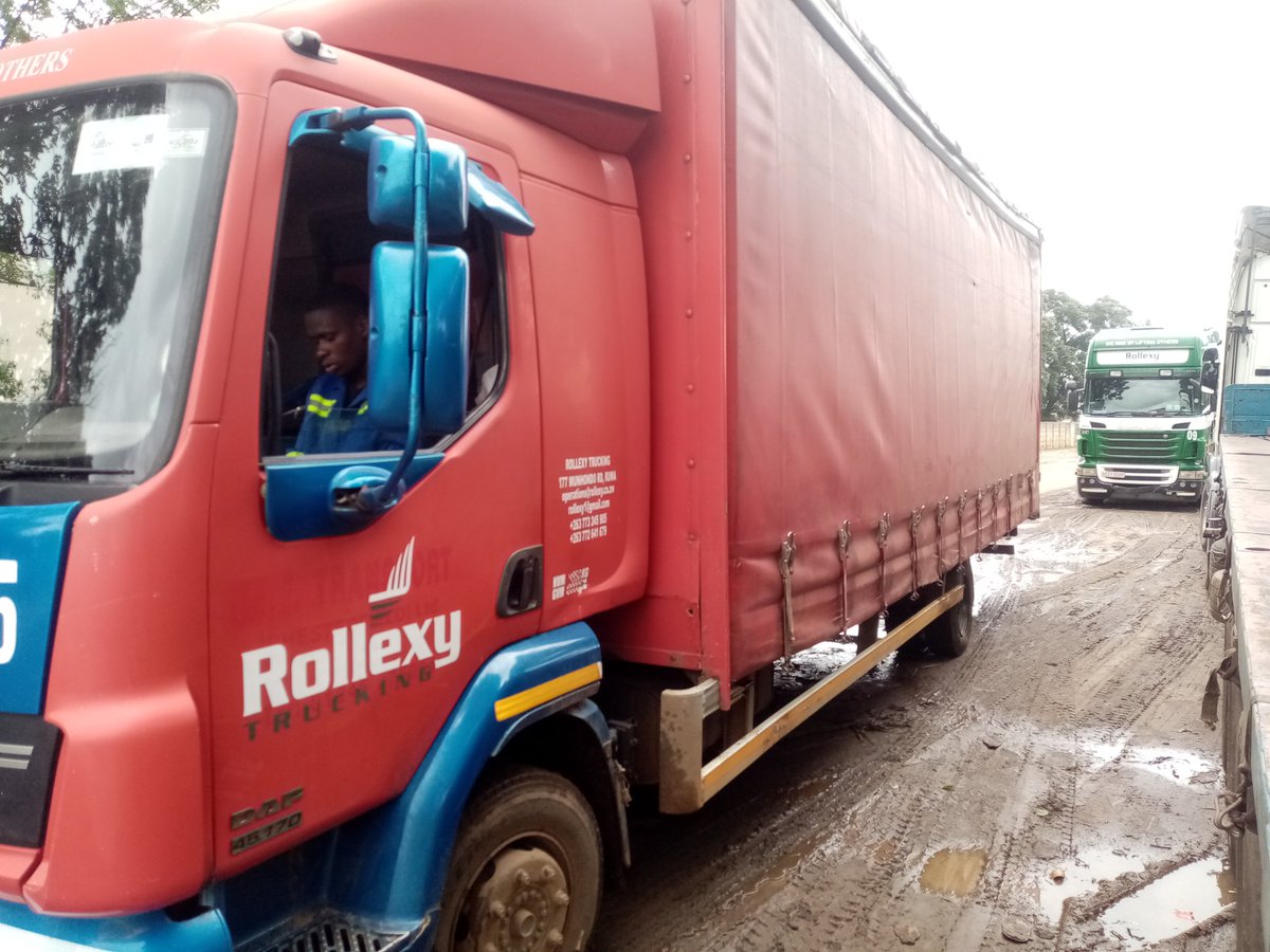 RollexyL's tweet photo. For sale is a daf45 179 5 tonner truck asking price USD10k https://t.co/q77acRpCky