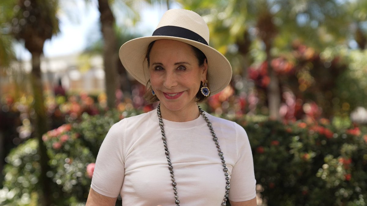 .<a href="/DrAvaSays/">Dr. Ava Shamban</a> spoke to us from #MauiDerm2022. She recapped part of her session on three cases to highlight success she's for aesthetic patients. Watch now: hubs.ly/Q0134cqr0
