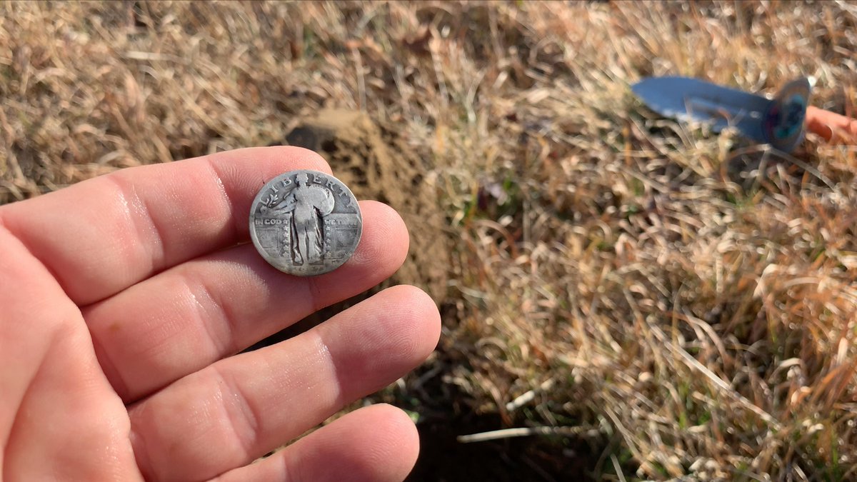 nationwideclass's tweet photo. The clouds parted, the sun shone down and melted the snow. Suddenly, out pops the 1927 SLQ Silver Liberty Quarter. Silver #23 at this exclusive permission. #metaldetecting #minelabequinox #bucketlister #grateful #humbled #livedig https://t.co/67NfgJCQ41
