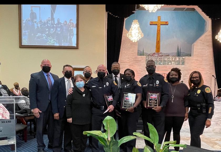 CButlermpd's tweet image. A Huge Thank You to @TheShipMiami &amp;amp; @revgsmith for Honoring three of our officers during their morning service. It truly was a beautiful day of worship 🙏🏽 #lawenforcementappreciation #faithandblue @MoralesMiamiPD @CGauseMPD @UmSRamos