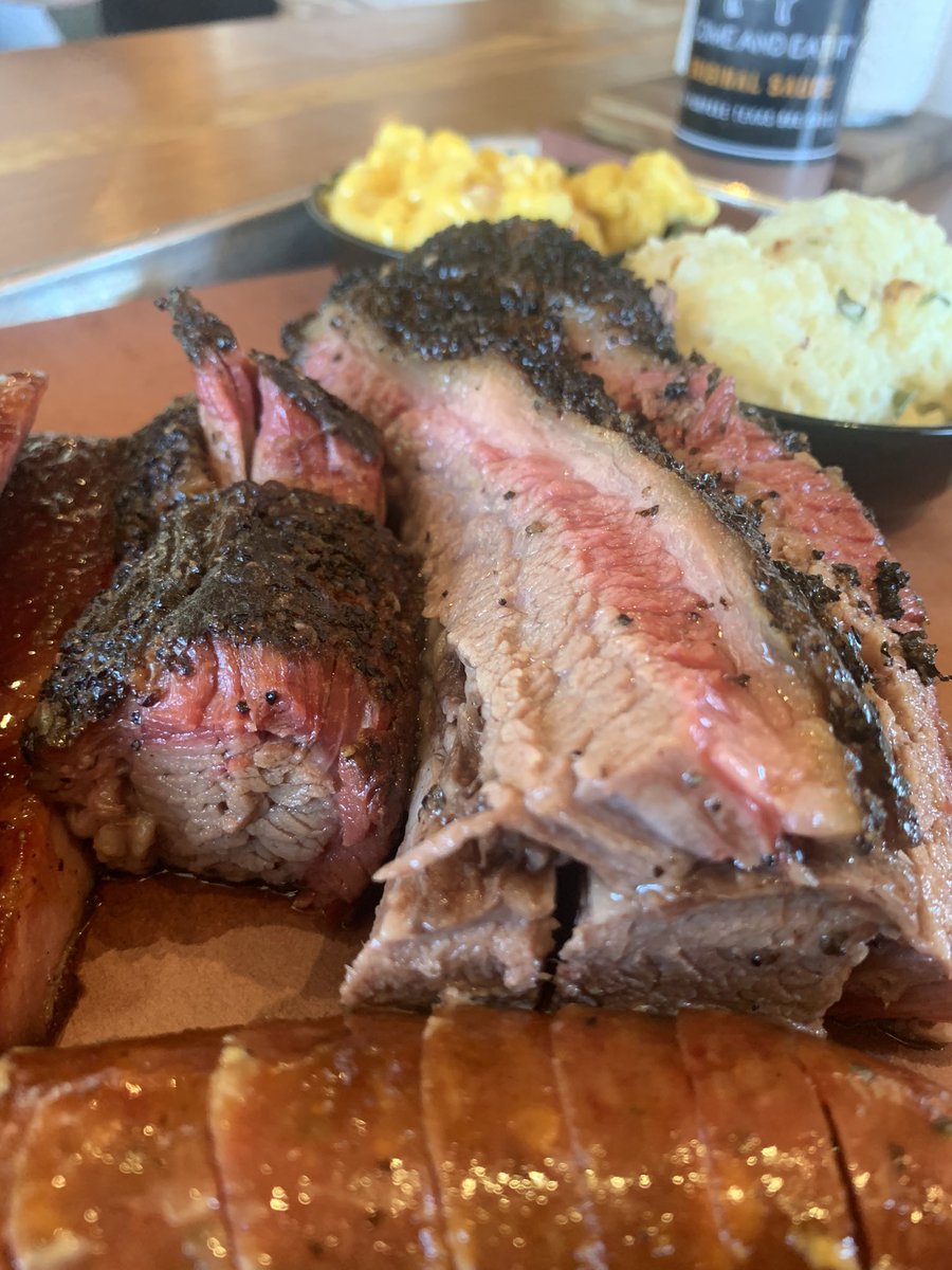 ryancasci's tweet photo. One of my favorites @PinkertonsBBQ Pictured: brisket, jalapeño cheese sausage, burnt ends, mac n cheese, jalapeño cheese rice. One of the best things about Pinkertons is they will gladly cut you a burnt end if you request it #bbq #texasbbq #top50 #houstonbbq #texasmonthlytop50 https://t.co/MQewR27aZW
